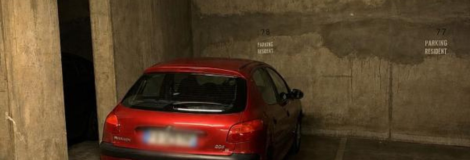 Garage   m² à vendre à Bordeaux (33000)