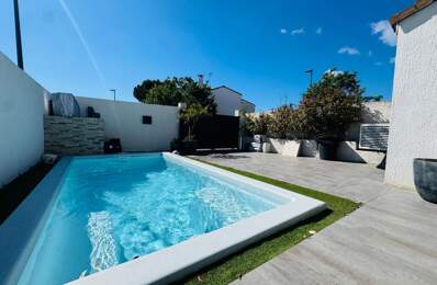 Maison en parfait état avec piscine au calme en bordure d'étang — photo du bien