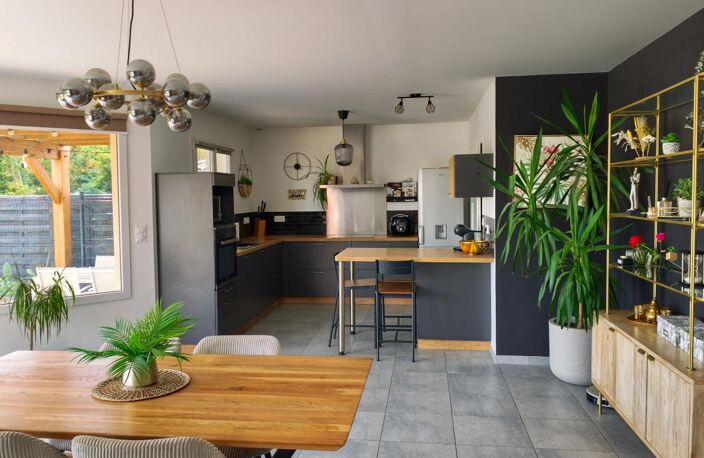 Maison contemporaine de 2021  – 3 chambres + bureau, piscine 2025 sur terrain de 730 m² — photo 4