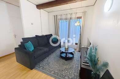 Appartement 3 pièces 700 €