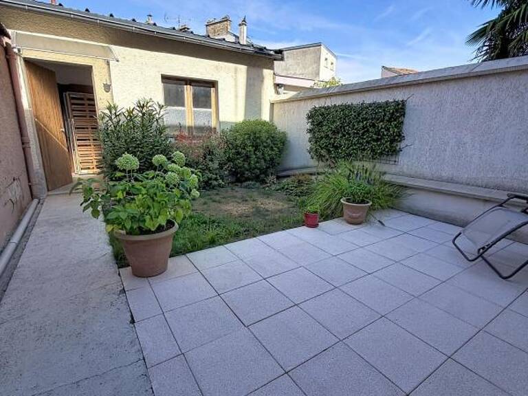 Maison À Vendre — photo 1