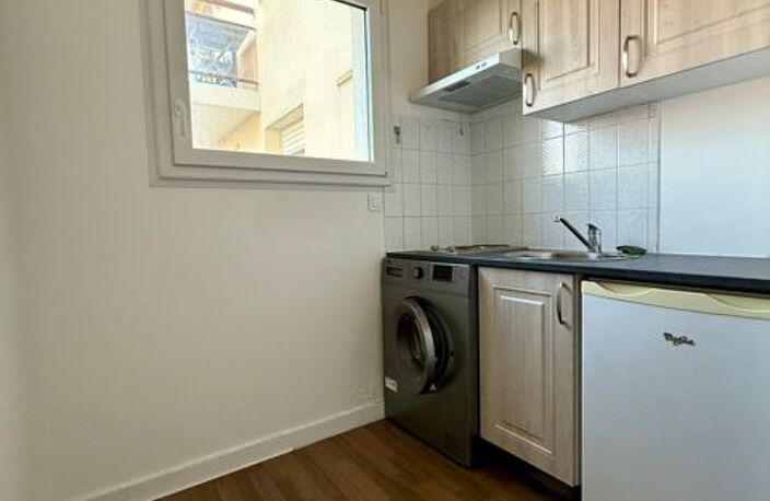 Appartement À Louer — photo 3