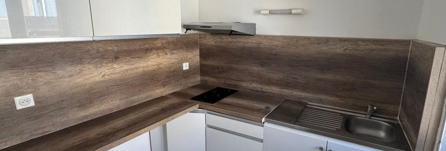 Appartement 1 Pièce 40 m² à louer à Saint-Ambroix (30500)