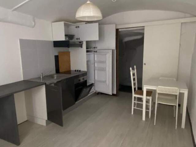 Appartement À Louer — photo du bien