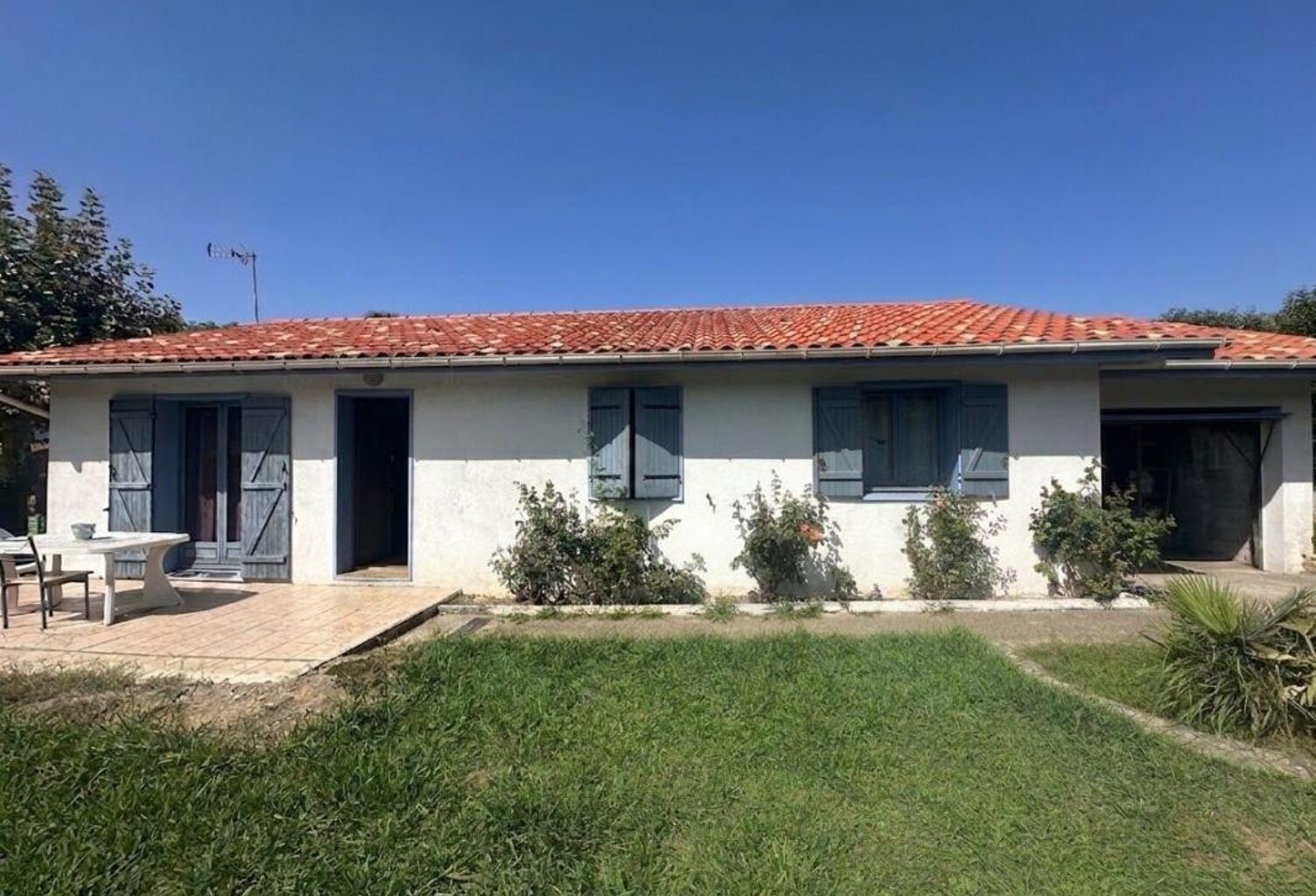 Maison de palin-pied — photo 1