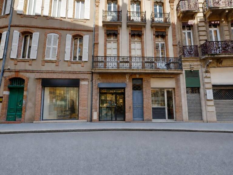 EXCLUSIVITÉ – MURS COMMERCIAUX À VENDRE AVEC SOUS SOL HYPER CENTRE TOULOUSE + CAVE — photo 1