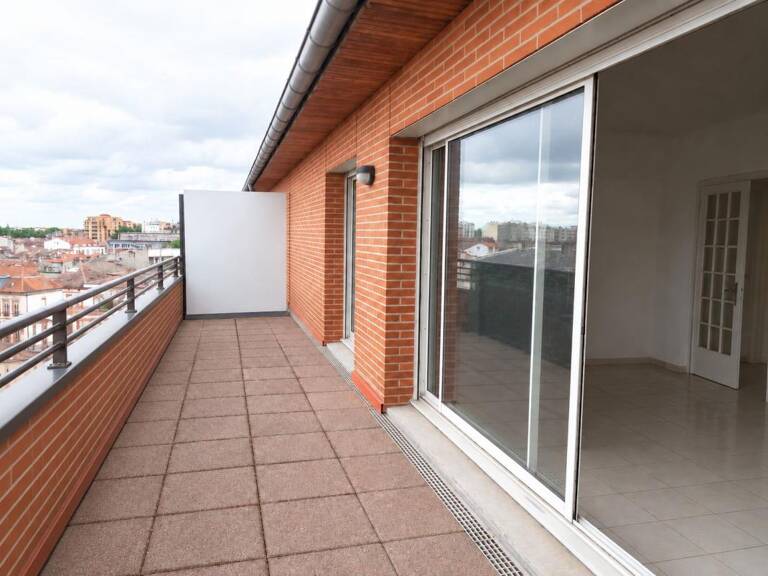 Appartement Toulouse 3 pièces avec terrasse et parking — photo 1