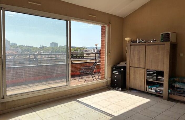 Appartement Toulouse 3 pièces avec terrasse et parking — photo 2