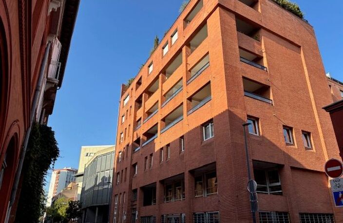 Appartement Toulouse 3 pièces avec terrasse et parking — photo 4