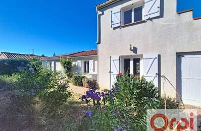 Maison À Vendre — photo du bien