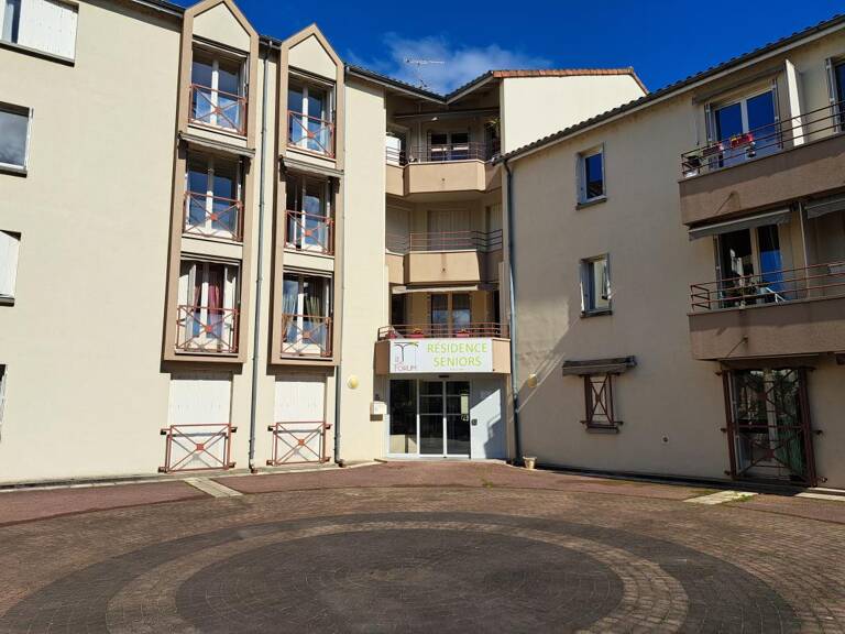 RÉSIDENCE SENIORS - Appartement à vendre en centre-ville — photo 1