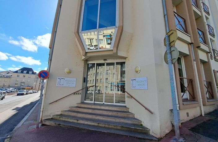 RÉSIDENCE SENIORS - Appartement à vendre en centre-ville — photo 2