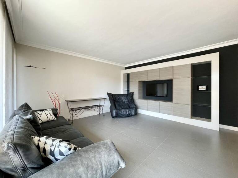 TOULOUSE - SAINT-GEORGES - Très bel Appartement T2 Meublé Standing avec cellier — photo 1