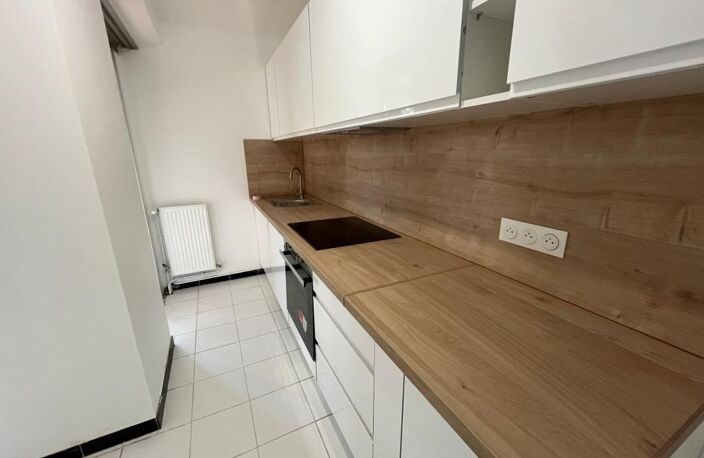 Appartement À Vendre — photo 3