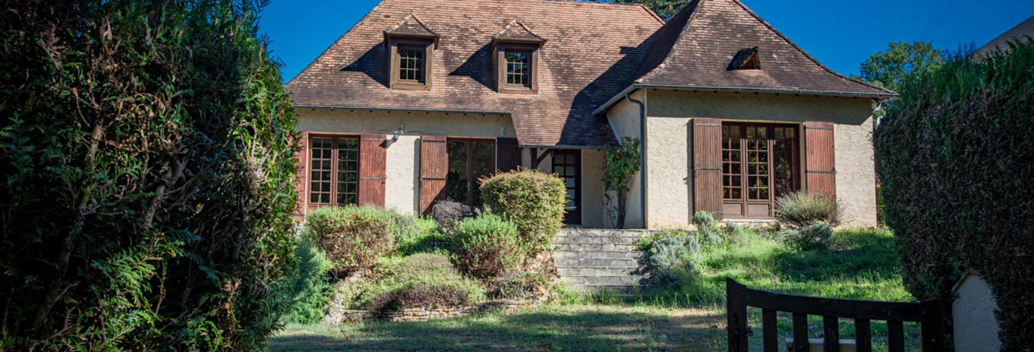Maison 5 Pièces 132 m² à vendre à Couze-et-Saint-Front (24150)