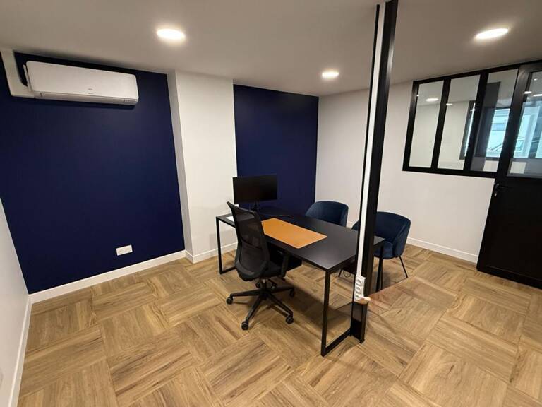 03000 MOULINS - BUREAUX — photo 1