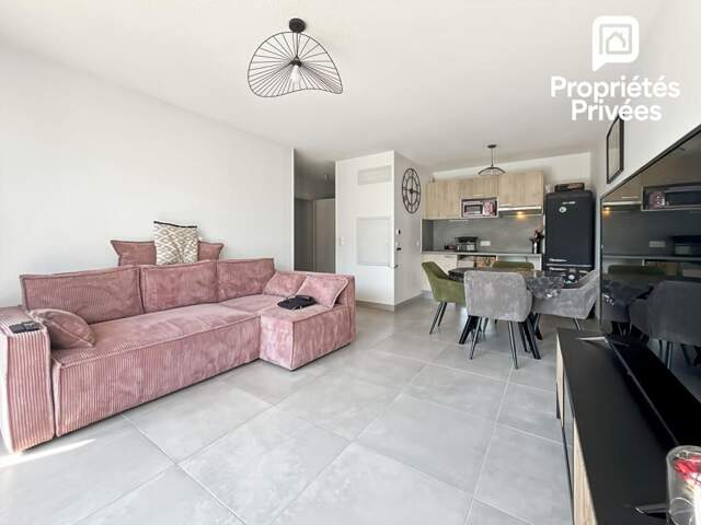 VILLENAVE-D'ORNON - T2 en rez-de-jardin avec terrasse — photo du bien