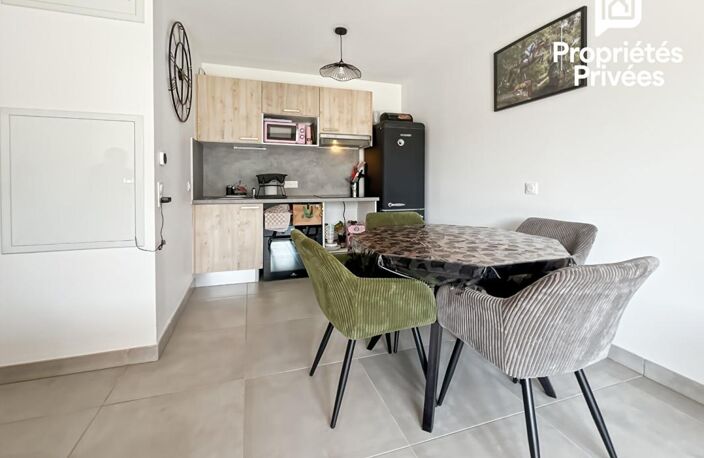 VILLENAVE-D'ORNON - T2 en rez-de-jardin avec terrasse — photo 4