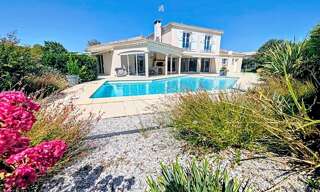 Maison 7 Pièces 199 m² à vendre à Le Taillan-Médoc (33320)