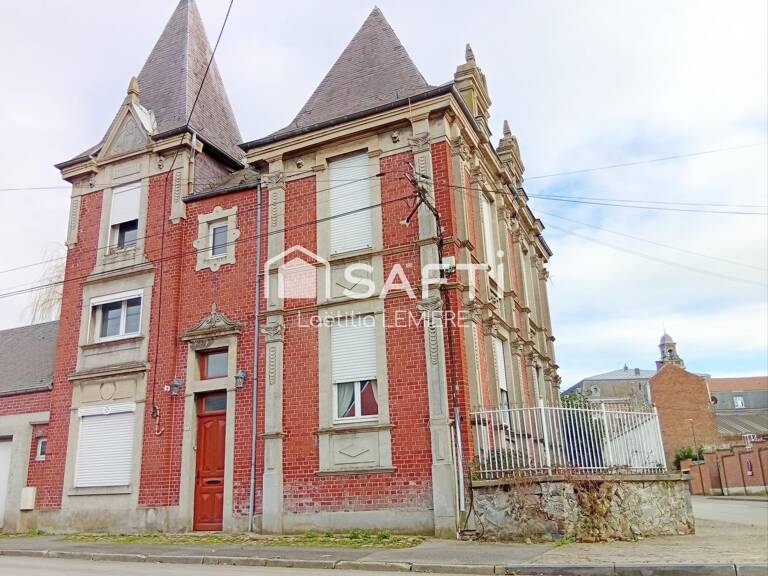 Maison de maître aux beaux volumes à conforter — photo 1