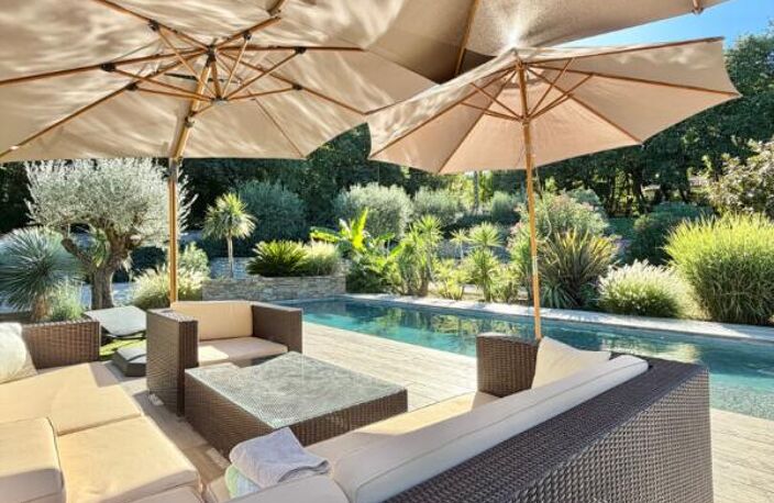 VILLA D'EXCEPTION 172 m² - PISCINE - TERRAIN ARBORÉ DE 2 000 m² — photo 5