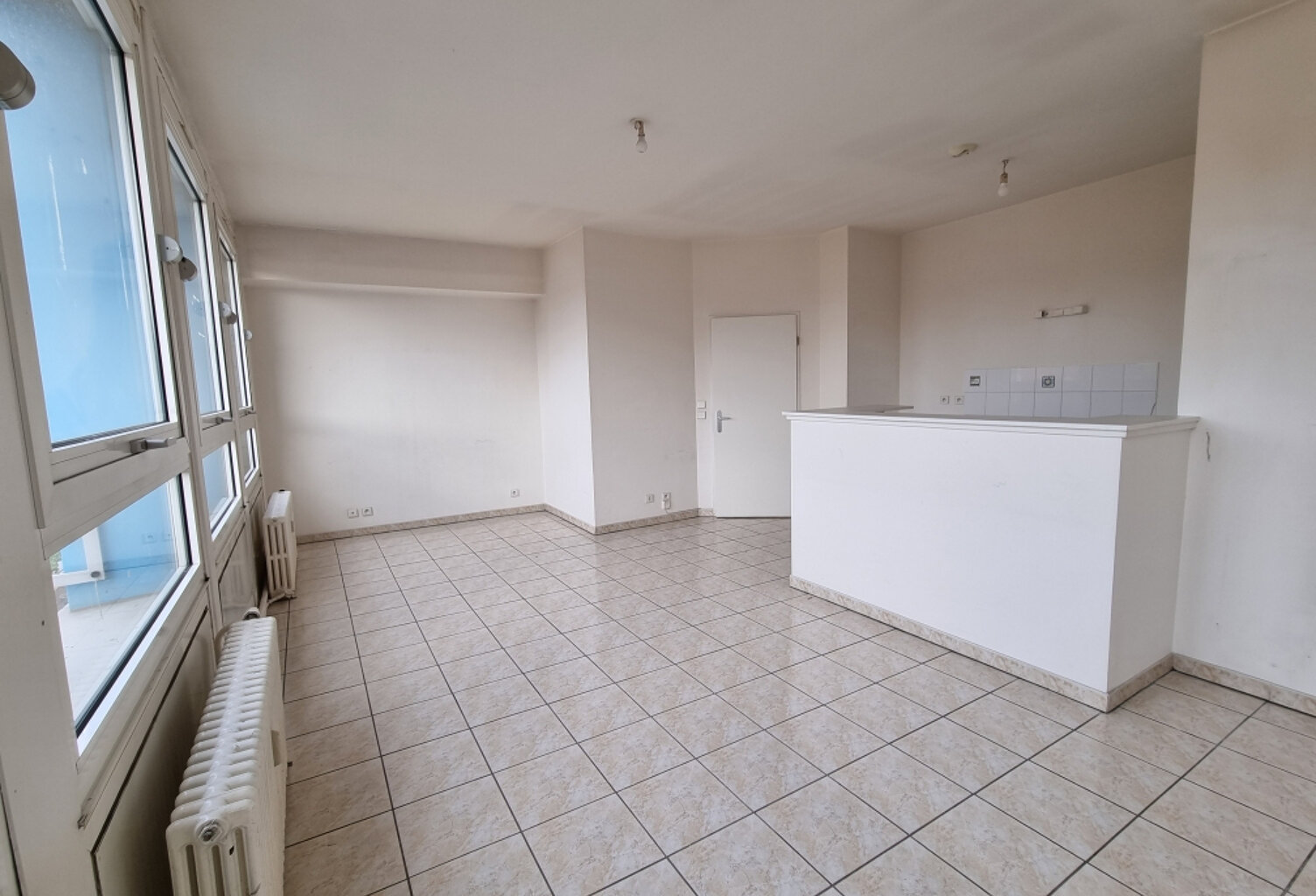 APPARTEMENT 2 chambres , hyper centre, garage, cave — photo 1