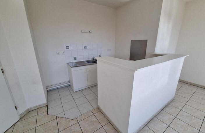 APPARTEMENT 2 chambres , hyper centre, garage, cave — photo 4