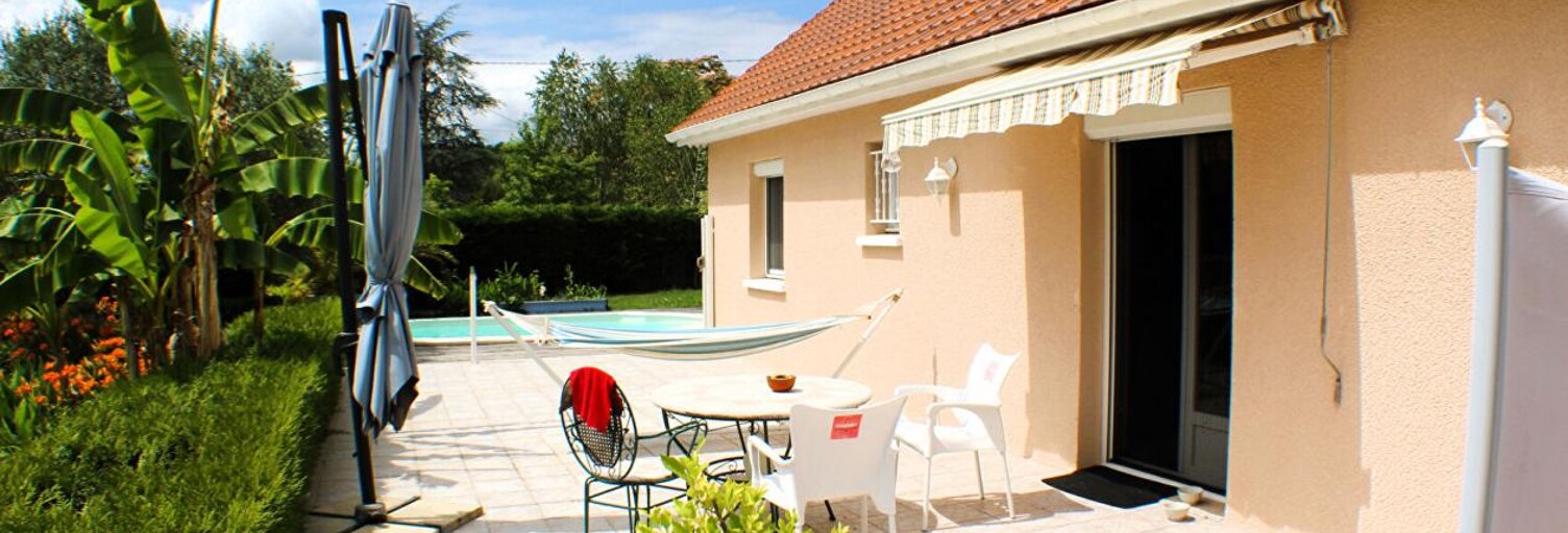 Maison 5 Pièces 113 m² à vendre à Loubieng (64300)