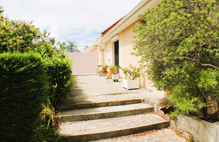 Maison contemporaine de plain pied de 113 M² avec 2000 m² de terrain — photo 3