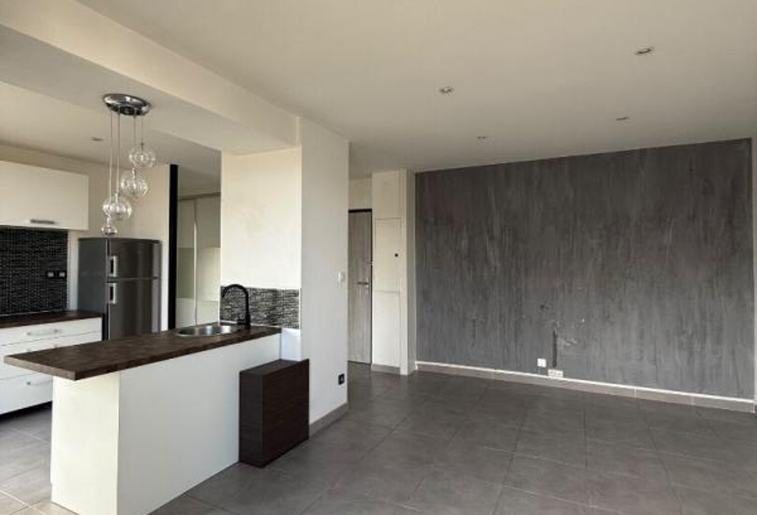 Appartement Echirolles 2 pièces 41.88 m2 — photo 1