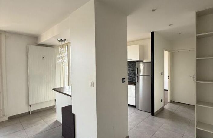 Appartement Echirolles 2 pièces 41.88 m2 — photo 2