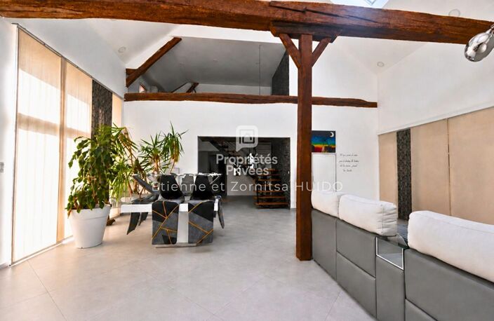 Propriété d'exception entièrement rénovée 287 m² — photo 5
