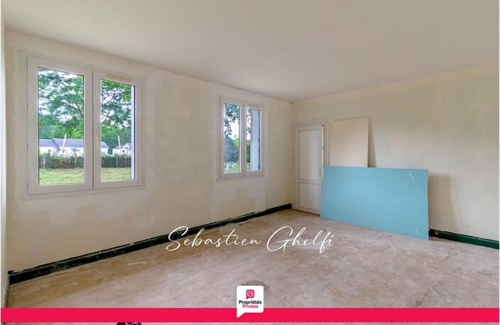 maison à rénover de plain pied avec 4 chambres terrain de 1110 m² — photo 4