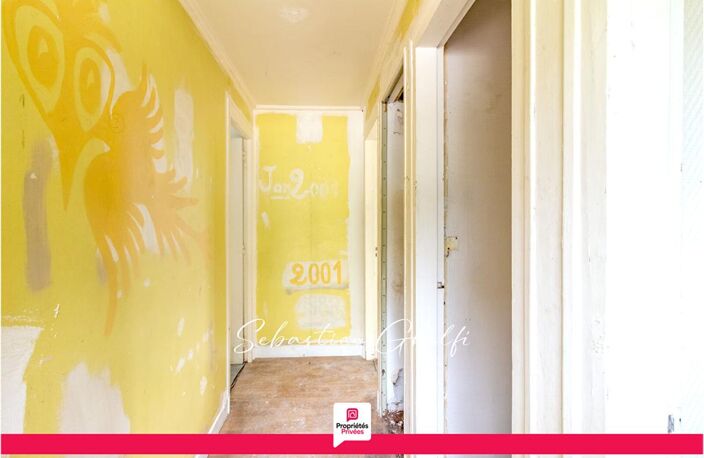 maison à rénover de plain pied avec 4 chambres terrain de 1110 m² — photo 5