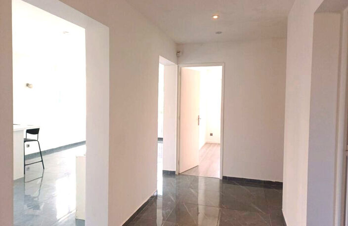 Grand T4 de 95 m2  Faibles charges — photo 5