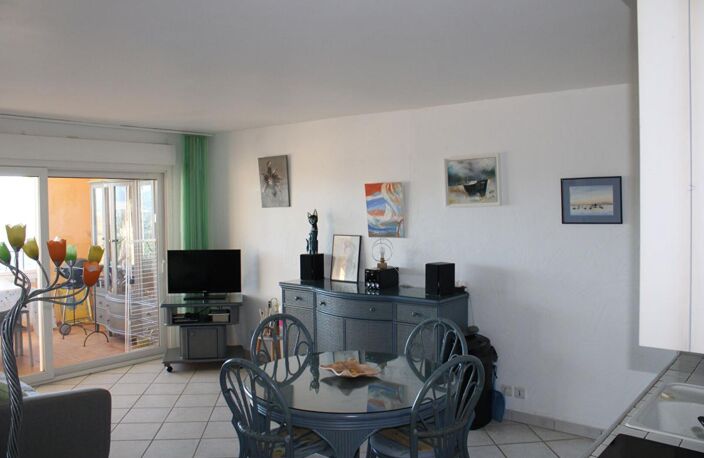 Appartement meublé 65m2 vue mer — photo 2