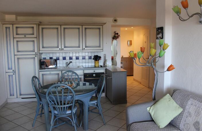 Appartement meublé 65m2 vue mer — photo 3
