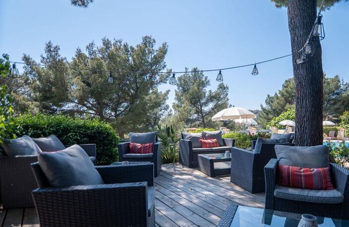 COUP DE COEUR BORMES Superbe  Propriété 360 m2 /2155m²  piscine garages parkings — photo 3