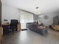 Plain pied sur sous sol avec très grand garage , cour et annexe — photo 4