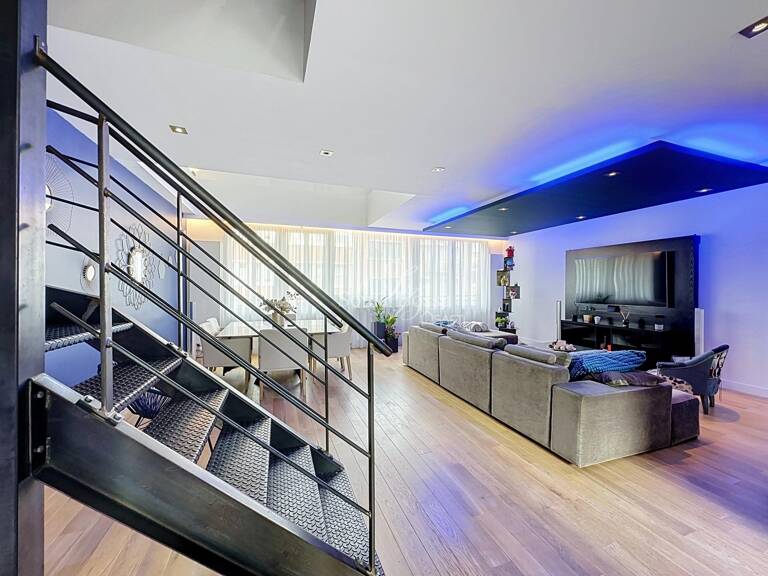 MAISON EXCEPTIONNELLE EN HYPER CENTRE DE 280M2 PLEINE DE POSSIBILITÉS — photo 1