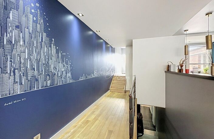 MAISON EXCEPTIONNELLE EN HYPER CENTRE DE 280M2 PLEINE DE POSSIBILITÉS — photo 4
