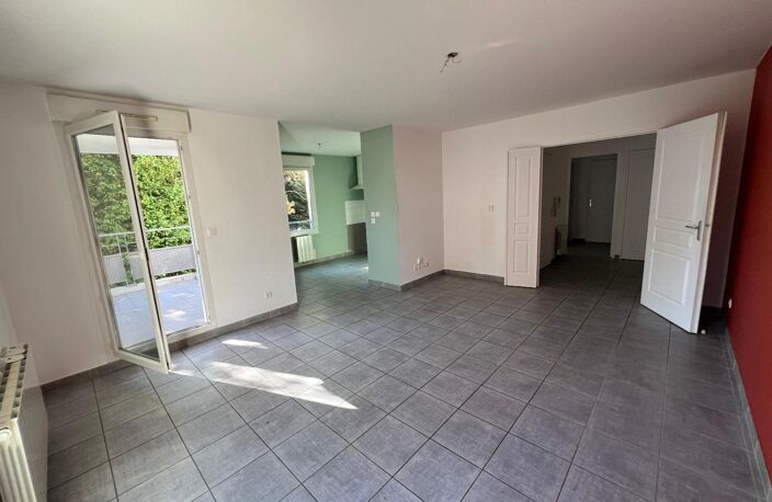 Vente appartement 3 pièces 67 m² Tassin-la-Demi-Lune (69160) — photo 2