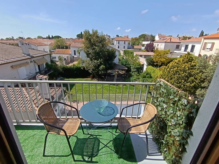 Appartement en location 550 EUR par mois dernier étage à Bézie — photo 1