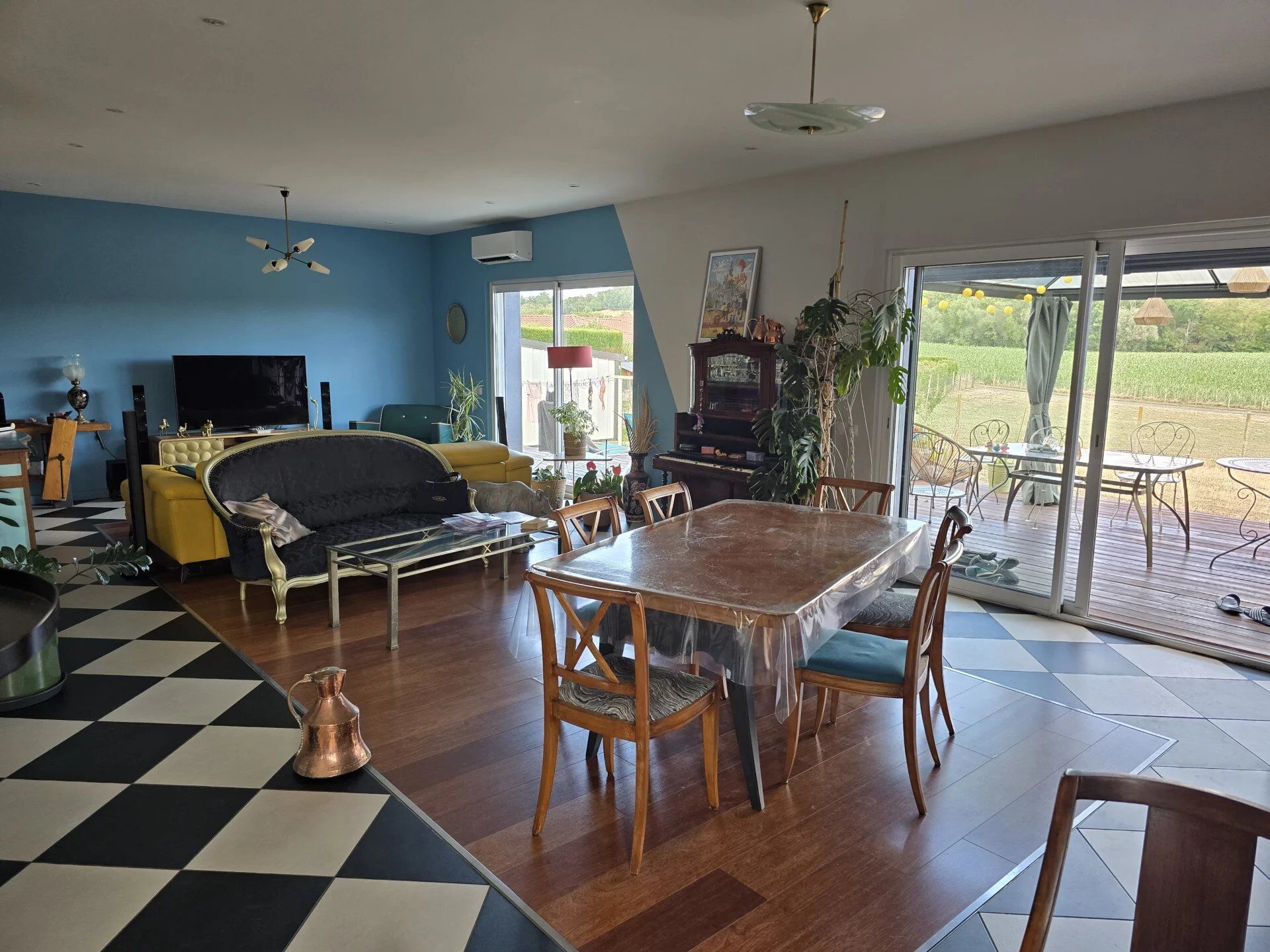 Maison 7 pièces 222 m² · à Frugerès-les-Mines · 222 m² · 425 000 €