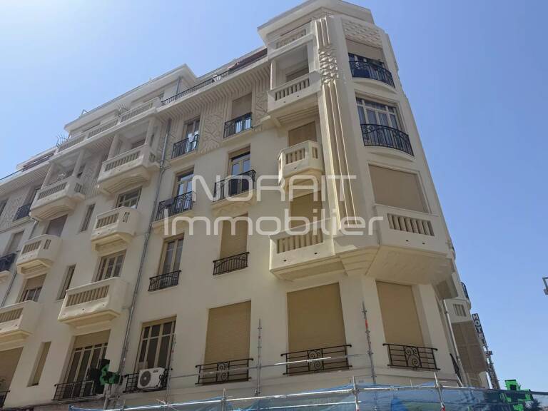 ANGLE CLEMENCEAU/RUSSIE 2PIECES 38m² — photo 1