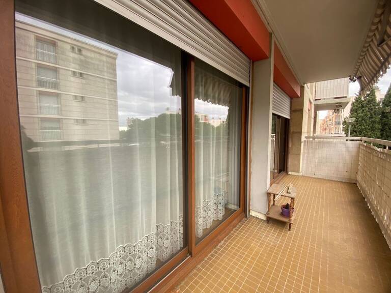 SAINT JUST 13013 A LOUER / T3 DE 54m2 + TERRASSE + PP + CAVE — photo 1