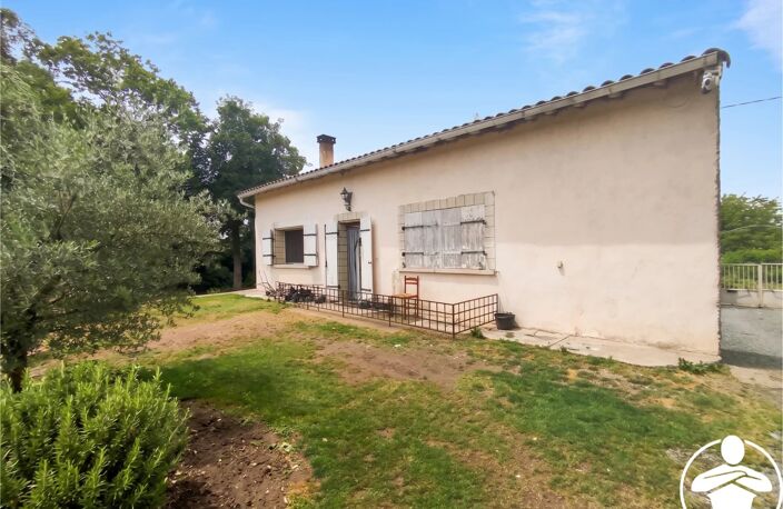 EN EXCLUSIVITÉ - Maison à l’esprit campagne sur un terrain clos de 2 110 m² — photo 2