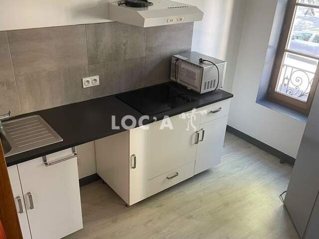 LYON 5 ST JUST Spacieux studio — photo du bien