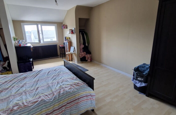 Châtellerault - 289 m2, 3 appartements... ou une grande mais — photo 5