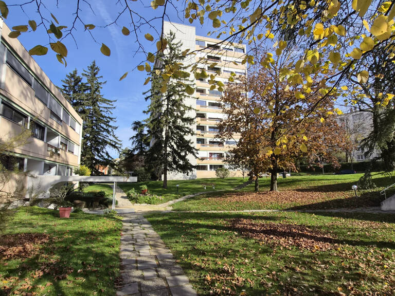 Appt T5 avec garage dans résidence sécurisée — photo 1